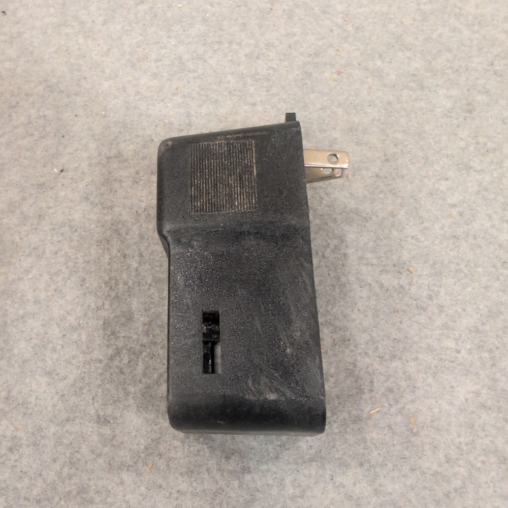 Dremel No. 756 Battery Charger 3 Hour Recharge 6V DC 200mA Black NA308 - Picture 2 of 4